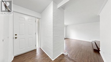 3 GREENGATE ROAD Toronto (Banbury-Don Mills) Ontario photo 4