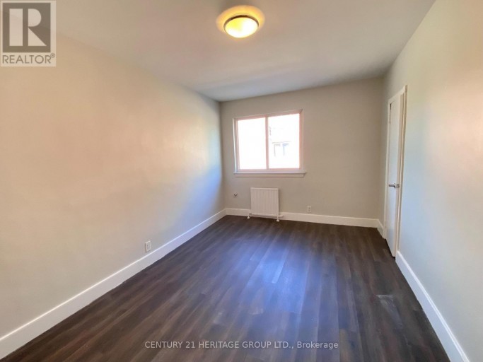3 - 174 GROVE STREET E, Barrie (Wellington), Ontario, L4M2P7