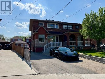 UPPER - 132 BROOKHAVEN DRIVE Toronto (Brookhaven-Amesbury) Ontario photo 1