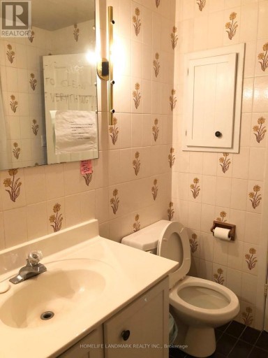 105 WHITEHORN CRESCENT, Toronto (Don Valley Village), Ontario, M2J3B1