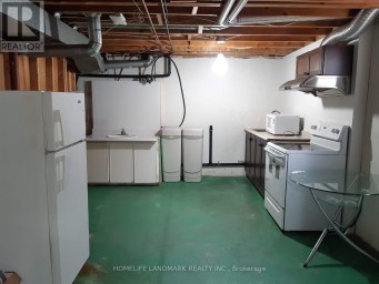 105 WHITEHORN CRESCENT Toronto (Don Valley Village) Ontario photo 14