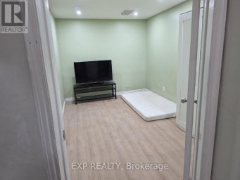 BSMT - 134 SANDOWN AVENUE Toronto (Birchcliffe-Cliffside) Ontario photo 8