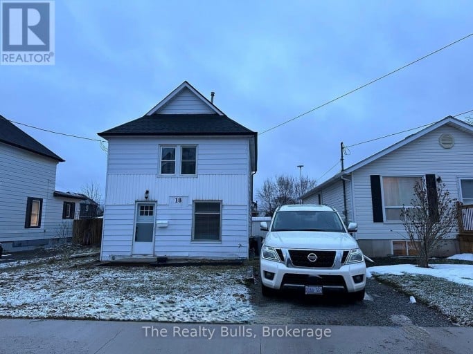 18 FORKS ROAD E, Welland (Dain City), Ontario, L3B5K1