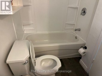 18 FORKS ROAD E Welland (Dain City) Ontario photo 8