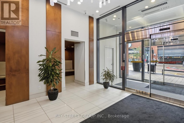 4304 - 2212 LAKE SHORE BOULEVARD W, Toronto (Mimico), Ontario, M8V0C2