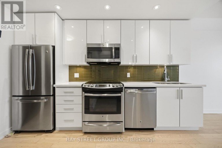 4304 - 2212 LAKE SHORE BOULEVARD W, Toronto (Mimico), Ontario, M8V0C2