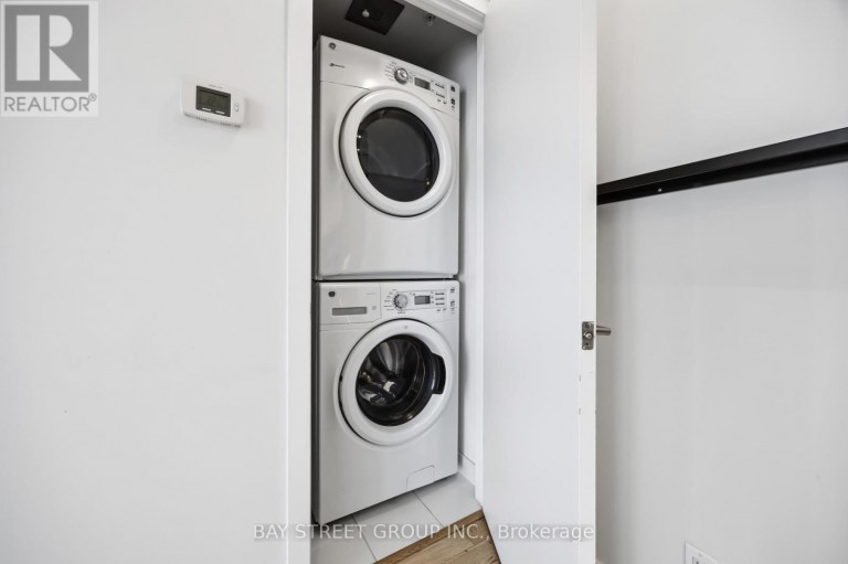4304 - 2212 LAKE SHORE BOULEVARD W, Toronto (Mimico), Ontario, M8V0C2