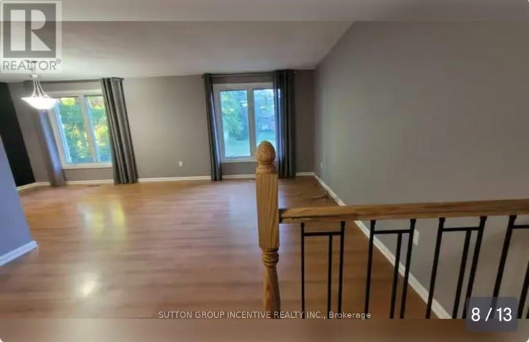 UPPER UNIT - 7 ROSEDALE PLACE, Barrie (Cundles East), Ontario, L4M5E7