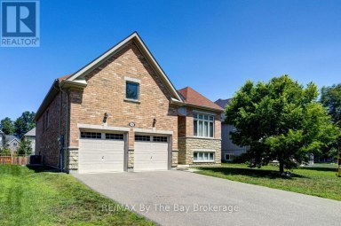30 ALLEGRA DRIVE Wasaga Beach Ontario photo 1