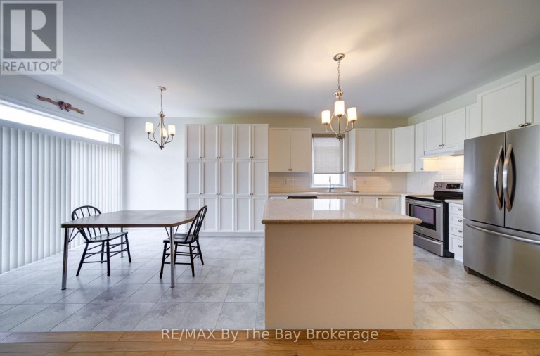 30 ALLEGRA DRIVE, Wasaga Beach, Ontario, L9Z0H1