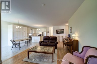 30 ALLEGRA DRIVE Wasaga Beach Ontario photo 19