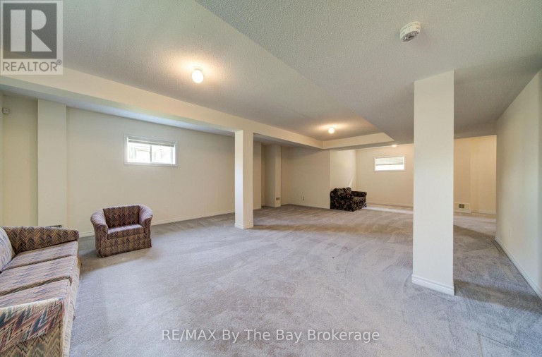 30 ALLEGRA DRIVE, Wasaga Beach, Ontario, L9Z0H1