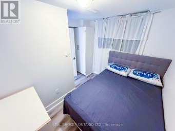 LOWER LEVEL - 14 GOOCH COURT Toronto (Lambton Baby Point) Ontario photo 12