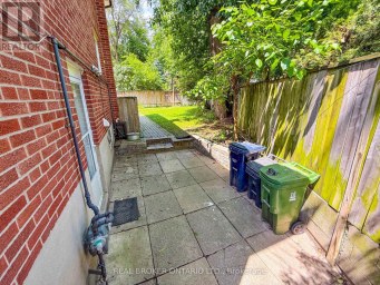 LOWER LEVEL - 14 GOOCH COURT Toronto (Lambton Baby Point) Ontario photo 2