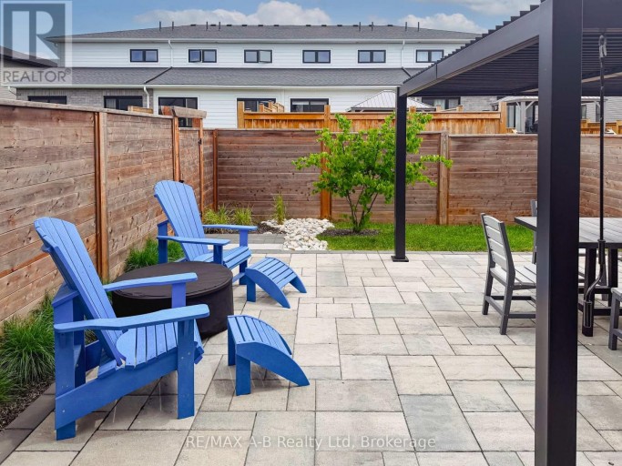 31 TRAILSIDE DRIVE, St. Marys, Ontario, N4X0C1