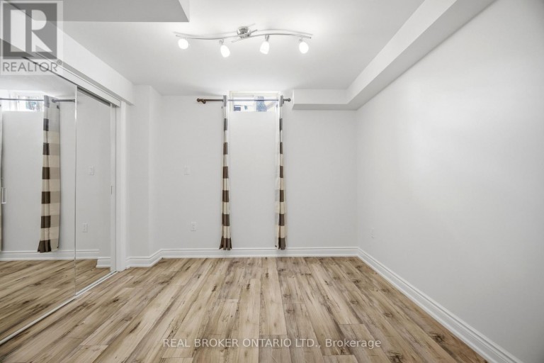3277 PAUL HENDERSON DRIVE, Mississauga (Churchill Meadows), Ontario, L5M0H5