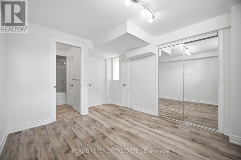 3277 PAUL HENDERSON DRIVE, Mississauga (Churchill Meadows), Ontario, L5M0H5