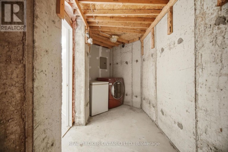 3277 PAUL HENDERSON DRIVE, Mississauga (Churchill Meadows), Ontario, L5M0H5