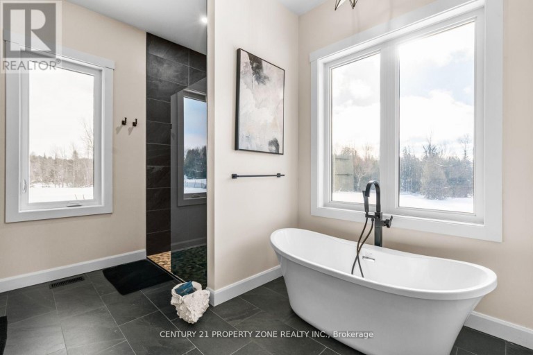 423474 6 CONCESSION, West Grey, Ontario, N0C1H0