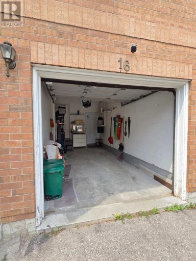 BSMT - 16 ROYAL CHAPIN CRESCENT, Richmond Hill (Westbrook), Ontario, L4S1Z9