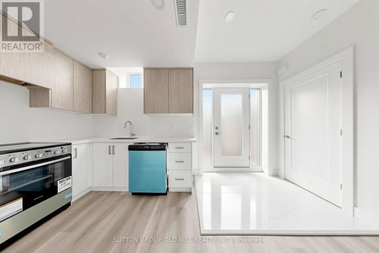 1 - 1925 LAWRENCE AVENUE W, Toronto (Weston), Ontario, M9N1G8