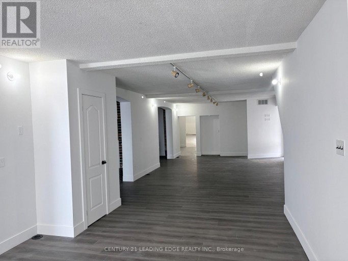 1 - 10 ROSS STREET, Barrie (City Centre), Ontario, L4N1E7
