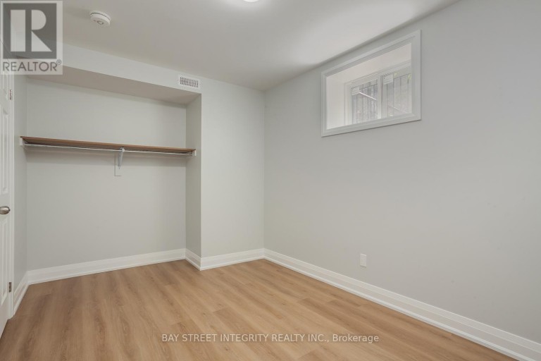 BSM - 19 D'ARCY STREET, Toronto (Kensington-Chinatown), Ontario, M5T1J8