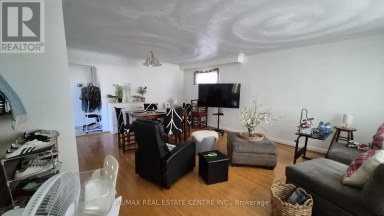 UPPER - 71 GUNTON DRIVE Toronto (West Humber-Clairville) Ontario photo 12