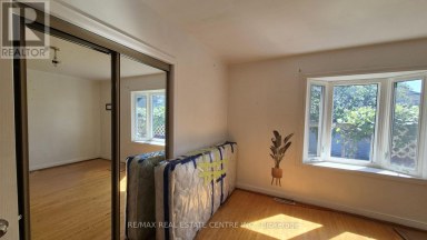 UPPER - 71 GUNTON DRIVE Toronto (West Humber-Clairville) Ontario photo 22