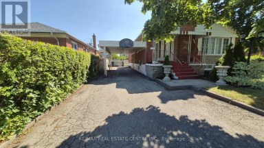 UPPER - 71 GUNTON DRIVE Toronto (West Humber-Clairville) Ontario photo 4