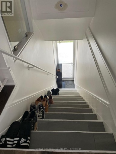 2958A - 2958 ISLINGTON AVENUE NW, Toronto (Humber Summit), Ontario, M9L2K6