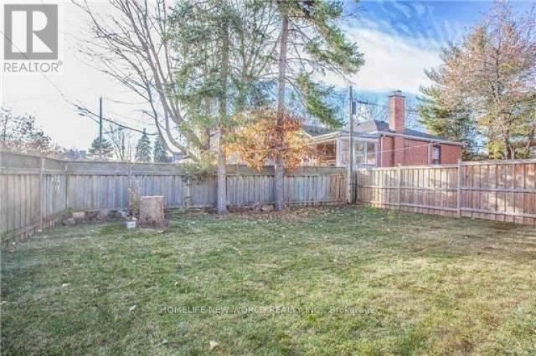 LOWER - 298 MCKEE AVENUE, Toronto (Willowdale East), Ontario, M2N4E3