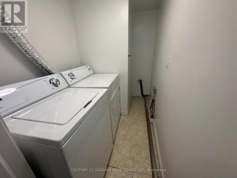 BSMT - 11 WHITE ABBEY PARK Toronto (Wexford-Maryvale) Ontario photo 16