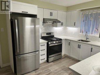82 MAIN STREET Toronto (East End-Danforth) Ontario photo 3