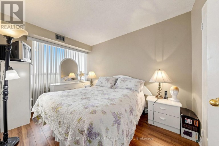 1611 - 4460 TUCANA COURT, Mississauga (Hurontario), Ontario, L5R3K9