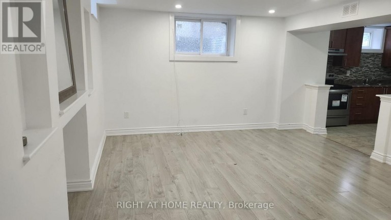 BSMT - 1 VIA AVELLINO ROAD, Vaughan (Vellore Village), Ontario, L4H0Y1
