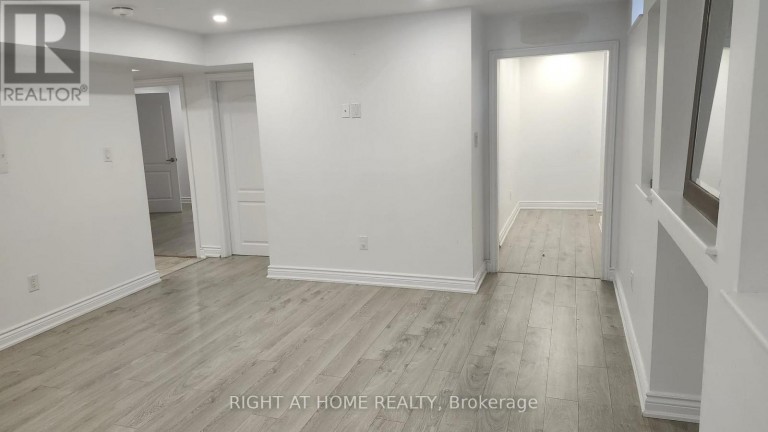 BSMT - 1 VIA AVELLINO ROAD, Vaughan (Vellore Village), Ontario, L4H0Y1