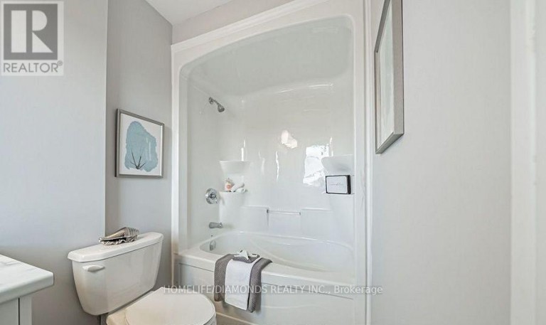 112 BETHUNE AVENUE, Welland (Lincoln/Crowland), Ontario, L3B5T8