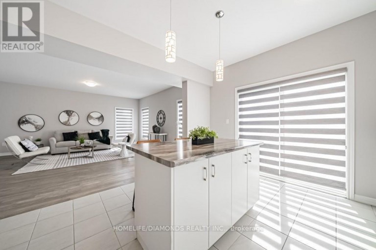 112 BETHUNE AVENUE, Welland (Lincoln/Crowland), Ontario, L3B5T8