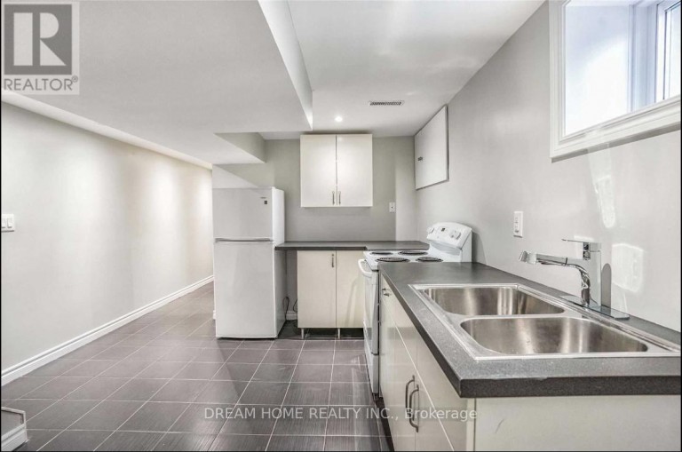 BASEMEN - 401 CRAWFORD STREET, Toronto (Trinity-Bellwoods), Ontario, M6J2W1