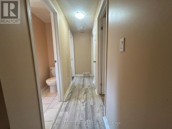 67 WALMER GARDENS London North (North K) Ontario photo 17