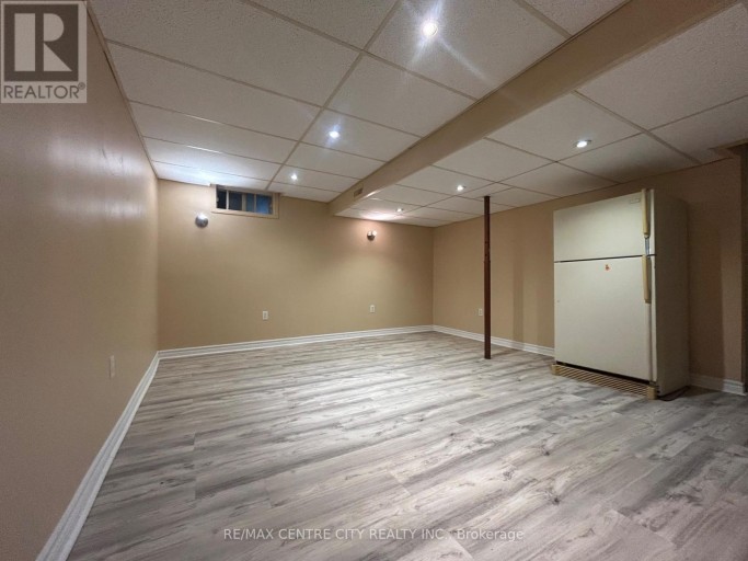67 WALMER GARDENS, London North (North K), Ontario, N6G4H5