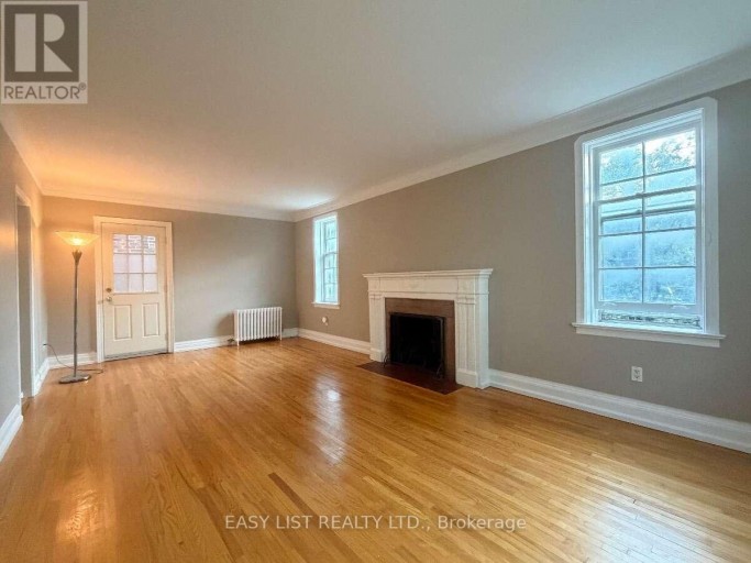 205 RIDLEY BOULEVARD, Toronto (Bedford Park-Nortown), Ontario, M5M3M4