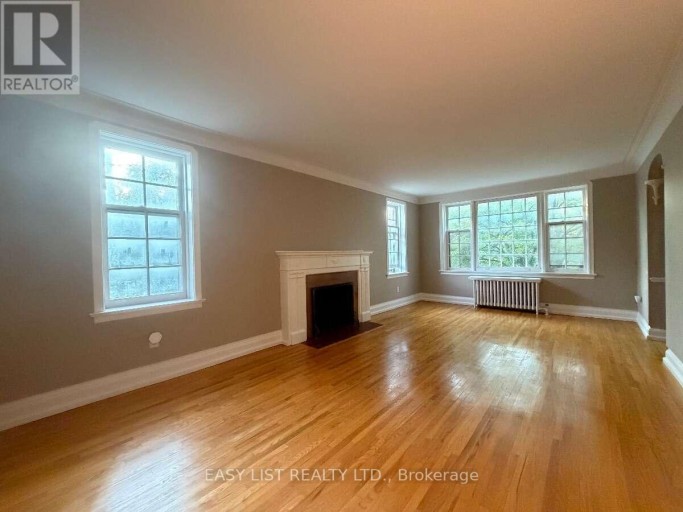 205 RIDLEY BOULEVARD, Toronto (Bedford Park-Nortown), Ontario, M5M3M4
