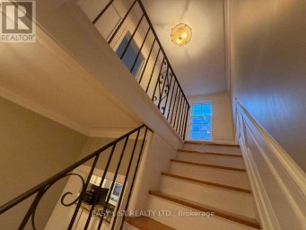 205 RIDLEY BOULEVARD Toronto (Bedford Park-Nortown) Ontario photo 24