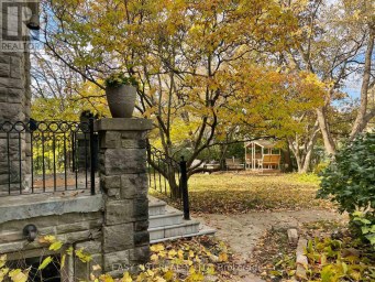 205 RIDLEY BOULEVARD Toronto (Bedford Park-Nortown) Ontario photo 34