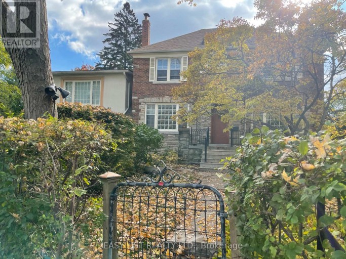 205 RIDLEY BOULEVARD, Toronto (Bedford Park-Nortown), Ontario, M5M3M4