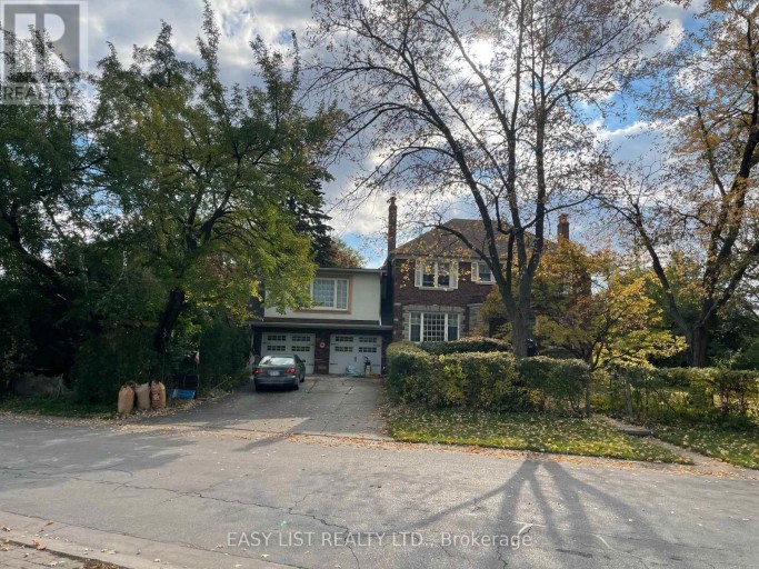 205 RIDLEY BOULEVARD, Toronto (Bedford Park-Nortown), Ontario, M5M3M4