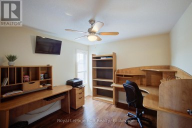 237 CARROL STREET Wellington North (Arthur) Ontario photo 24