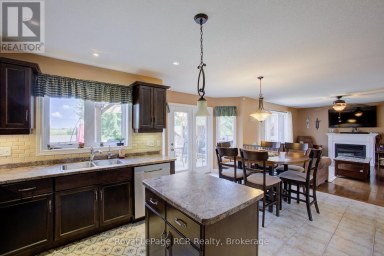 237 CARROL STREET Wellington North (Arthur) Ontario photo 5